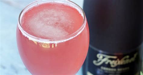 10-best-raspberry-champagne-cocktail-recipes-yummly image