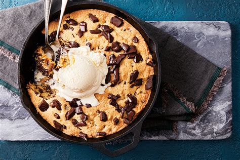 skillet-chocolate-chip-cookie-canadian-living image