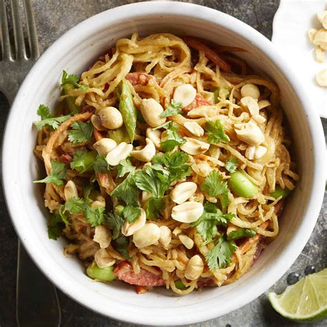 healthy-spaghetti-squash-recipes-eatingwell image