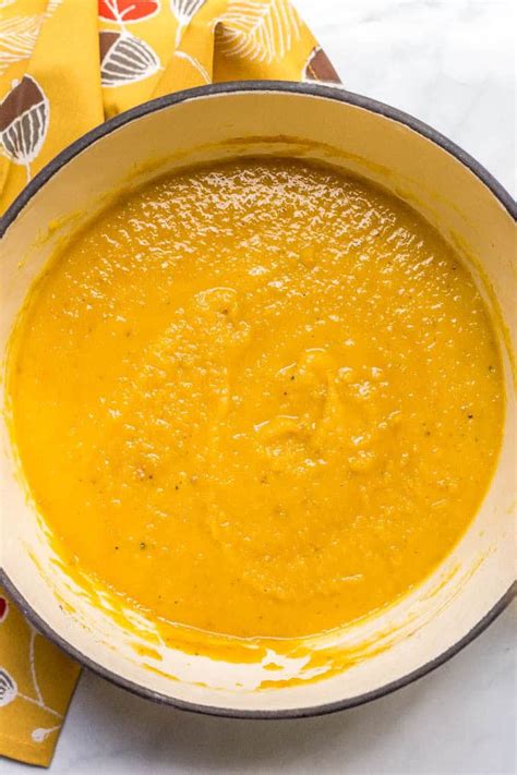 roasted-butternut-squash-apple-soup-family-food-on image