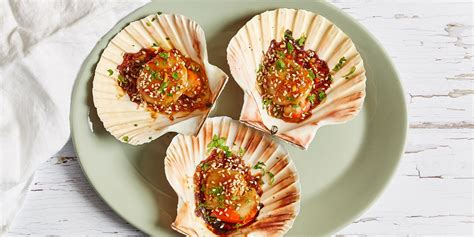 grilled-scallops-with-oyster-sauce-and-sesame-great image
