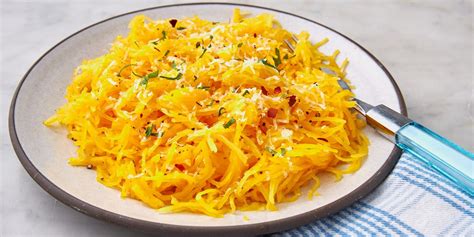 how-to-make-crockpot-spaghetti-squash-delish image