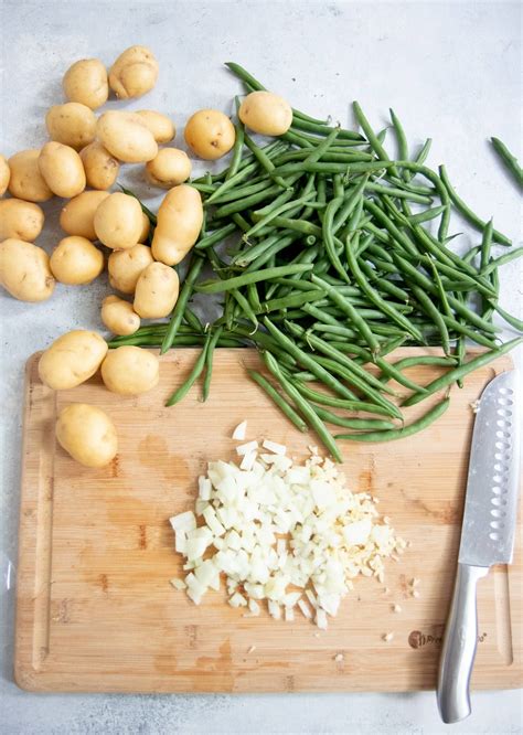 southern-green-beans-and-potatoes-wholefully image