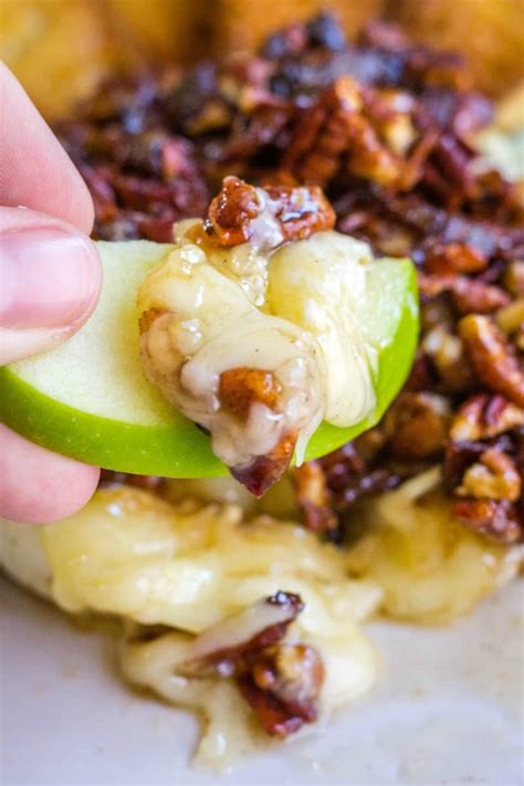 baked-brie-with-pecans-and-bacon-bread-booze-bacon image