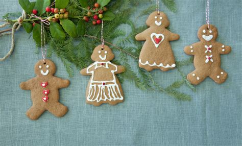 how-to-make-gingerbread-ornaments-paula-deen image