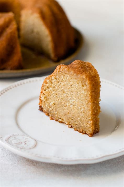 the-ultimate-rum-cake image