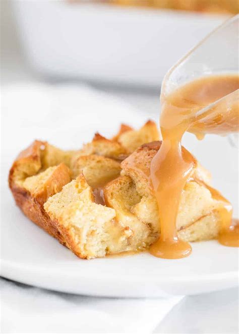 bread-pudding-with-butter-caramel-sauce-i-heart-naptime image