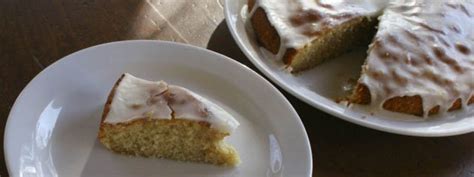 lemon-cake-recipe-with-marzipan-italiannotescom image