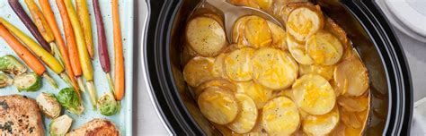 slow-cooker-cheesy-scalloped-potatoes-campbell image