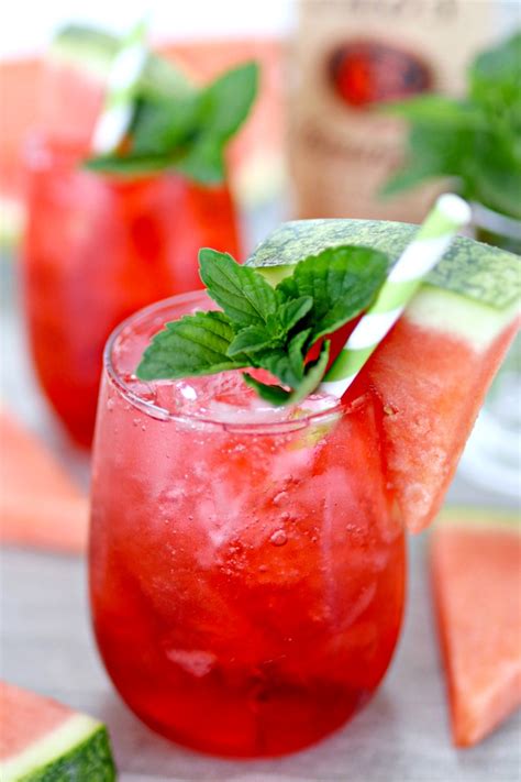 watermelon-vodka-fizz-cocktail-mom-4-real image