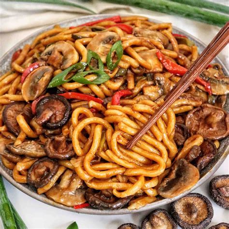 teriyaki-mushroom-udon-noodle-stir-fry-vegan-bowls image