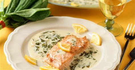 salmon-with-creamy-sorrel-sauce-recipe-eat-smarter-usa image