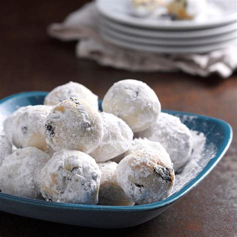 24-sweet-recipes-starring-macadamia-nuts-taste-of-home image