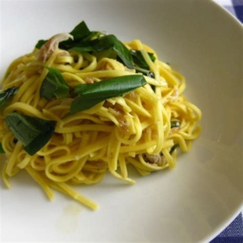 spicy-crab-pasta-recipe-on-food52 image