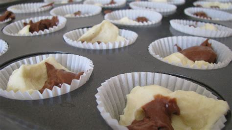 mini-marble-cupcakes-how-sweet-eats image