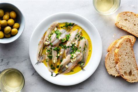 anchovies-marinated-in-vinegar-boquerones-en-vinagre image