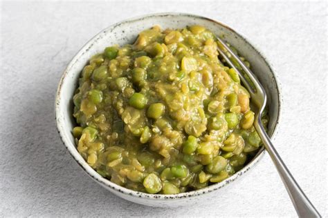 traditional-british-mushy-peas-recipe-the-spruce-eats image