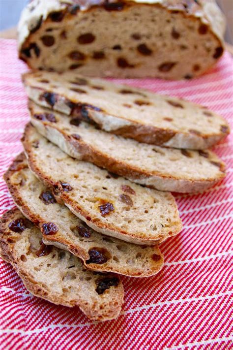 easy-cinnamon-raisin-bread-recipe-no-knead-bigger image