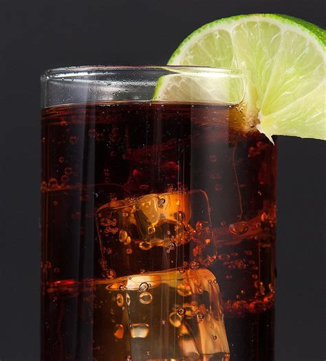 lime-cola-non-alcoholic-mixed-drink image