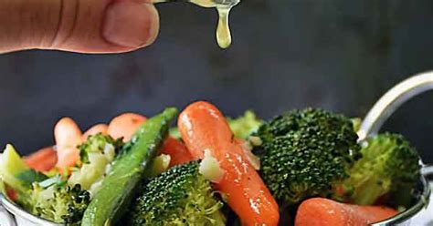 steamed-vegetables-with-garlic-butter-life-tastes-good image