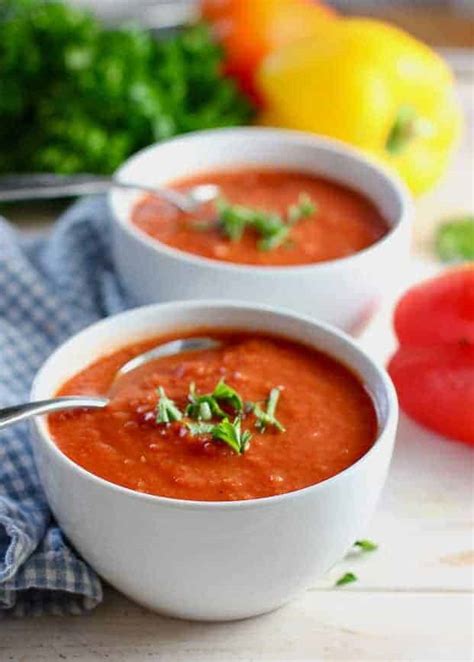 skinny-tomato-and-roasted-red-pepper-soup image