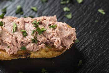 how-much-iron-is-in-liverwurst-healthy-eating-sf-gate image