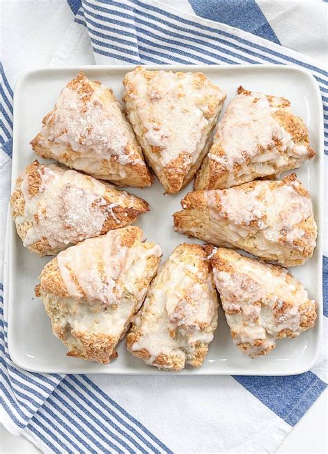 amazing-delicious-sour-cream-scones-stonegable image