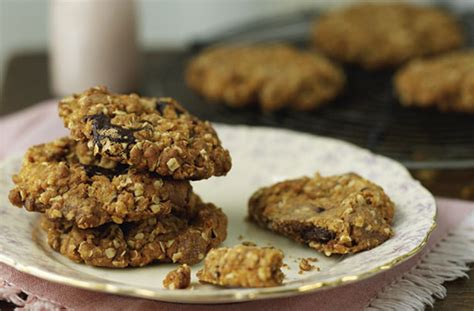 vanilla-cookies-snack-recipes-goodto image