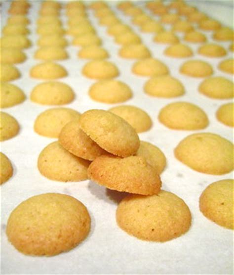 mini-vanilla-wafer-cookies-baking-bites image