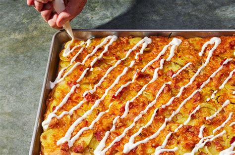 loaded-baked-potato-pizza-recipe-king-arthur-baking image