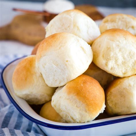 easy-homemade-classic-buttermilk-buns-dinner-rolls image