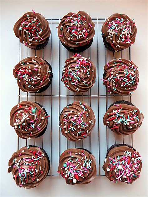 chocolate-cupcakes-with-nutella-cream-cheese-frosting image