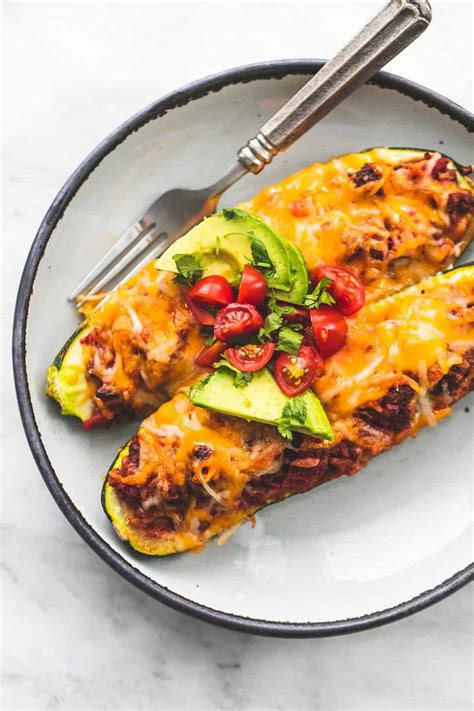 easy-taco-stuffed-zucchini-boats-creme-de-la-crumb image