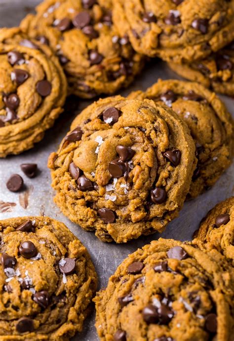 vegan-pumpkin-chocolate-chip-cookies image