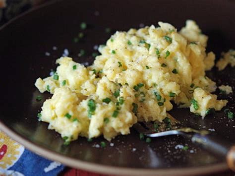 creme-fraiche-and-chive-scrambled-eggs-eat-this-much image