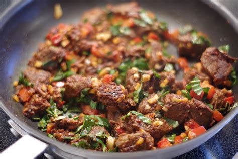 spicy-georgian-beef-stew-chashushuli-ostri-sweet image
