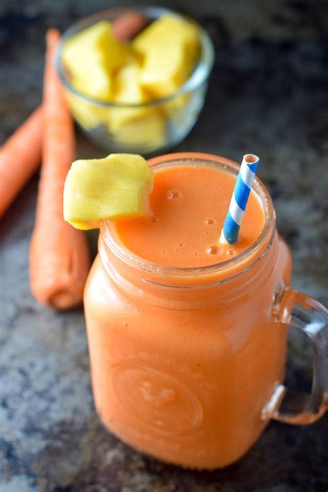 mango-smoothie-with-carrots-dietitian-meets-mom image