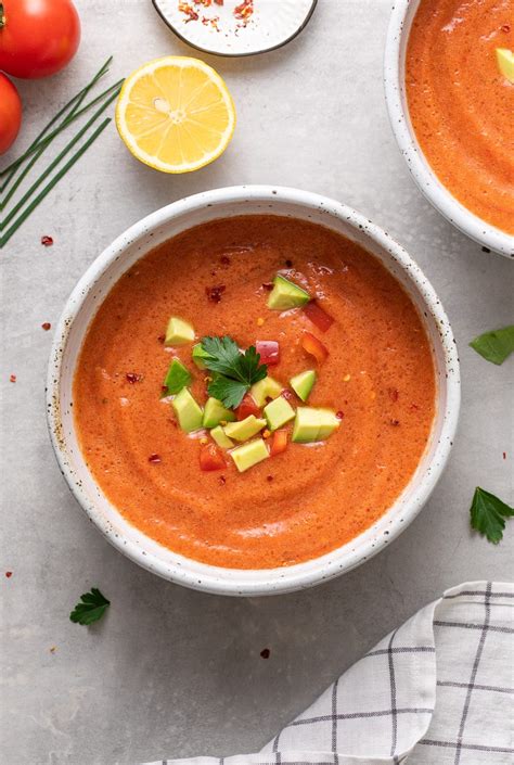 spicy-raw-tomato-red-pepper-soup-the-simple image