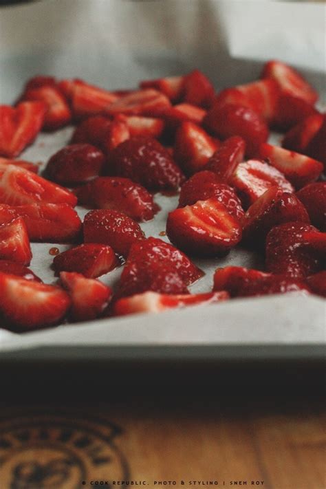 marsala-strawberries-cook-republic image