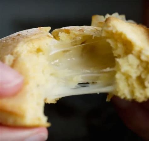 how-to-make-mozzarella-stuffed-mini-corn-muffins image