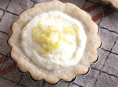 lemon-mascarpone-tarts-cookstrcom image