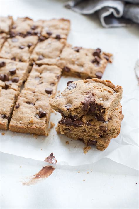 almond-butter-blondies-best-chocolate-chip-cookie-bars image