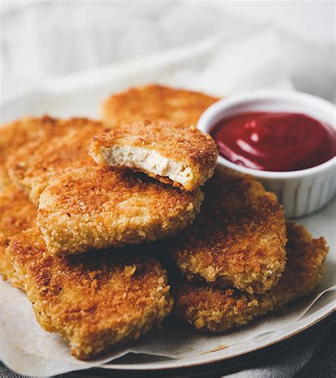crispy-vegan-nuggets-recipes-gloriously-vegan image