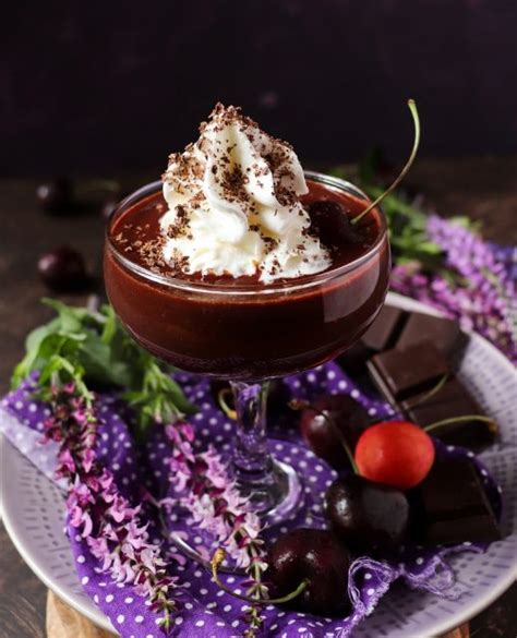 black-forest-cocktail-cheery-chocolate-cocktail image