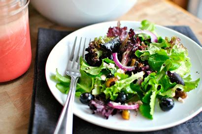 blueberry-and-pistachio-spring-salad-with image