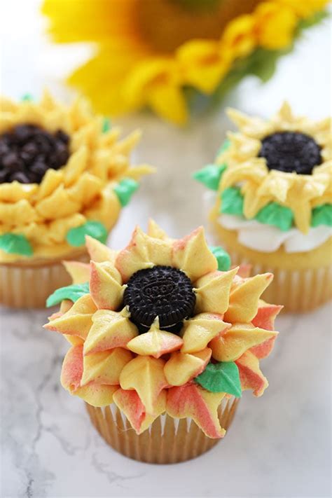 how-to-make-sunflower-cupcakes-handle-the-heat image