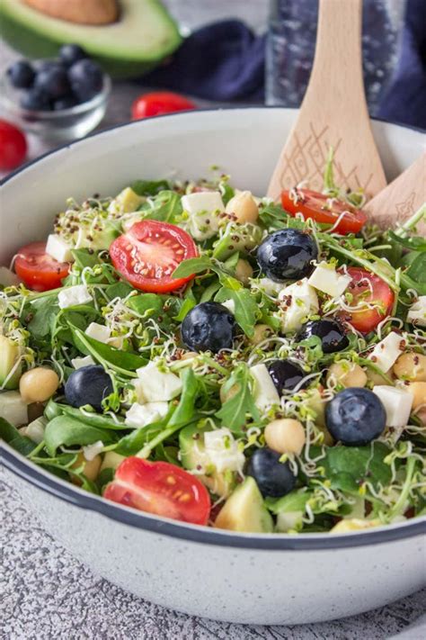 blueberry-feta-salad-natalies-health image