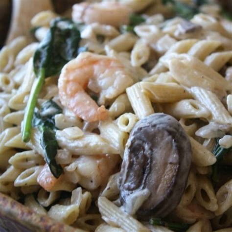 creamy-shrimp-spinach-pasta-daily-appetite image
