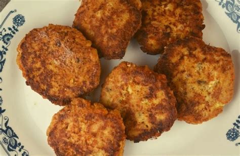 classic-salmon-patties-recipe-with-canned-salmon image