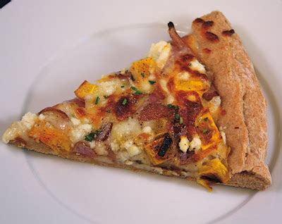 roasted-butternut-squash-pizza-with-caramelized image